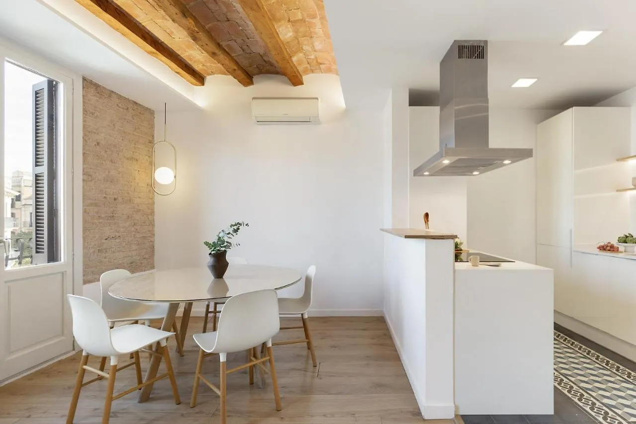 Ola Living Calabria Apartment Barcelona