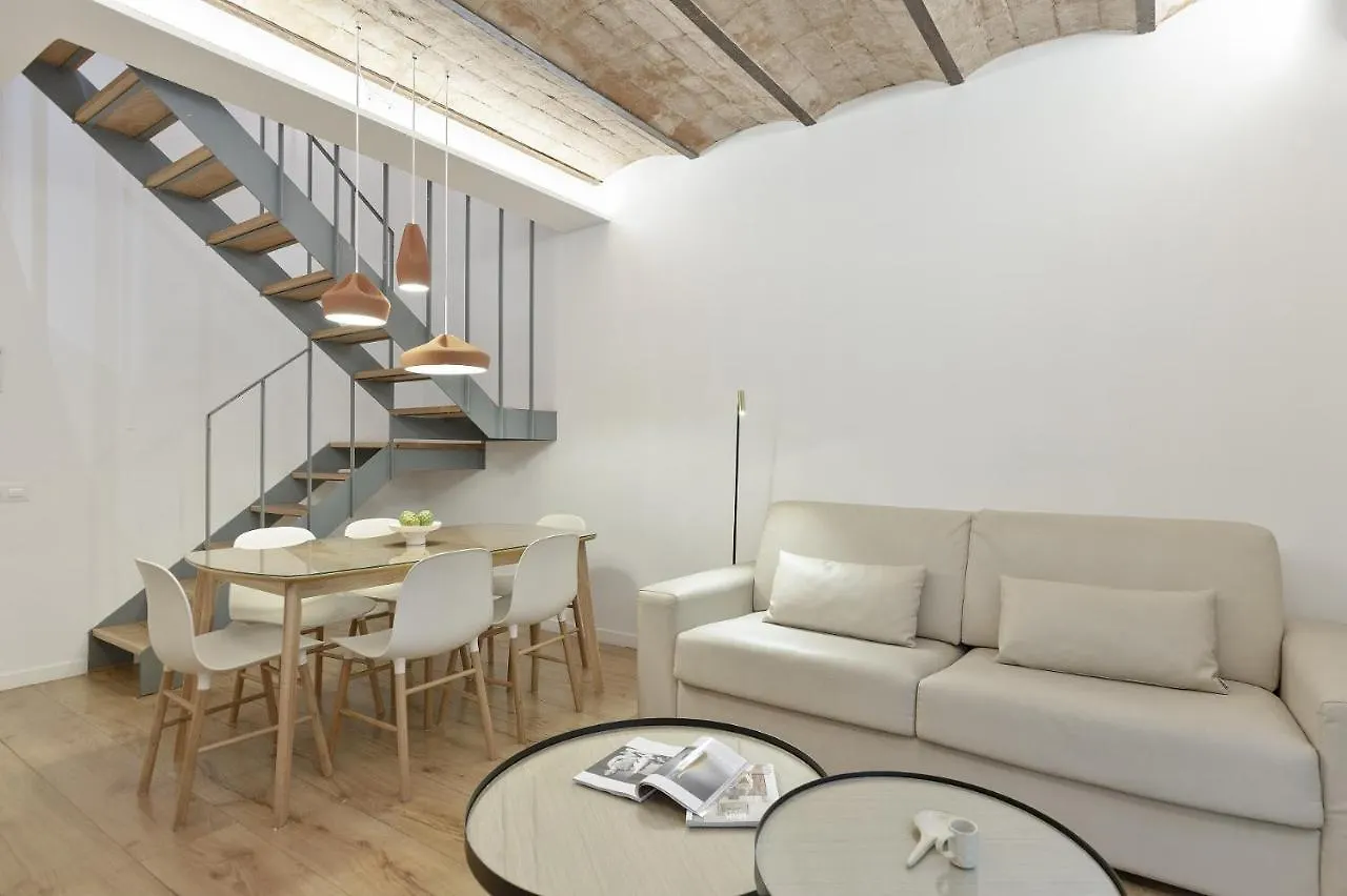 Ola Living Calabria Apartment Barcelona