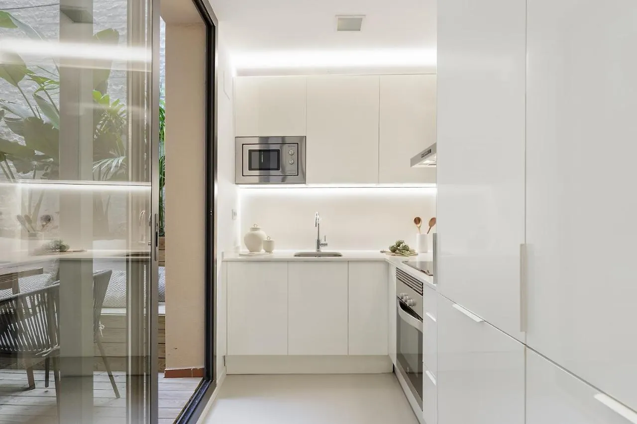 Ola Living Calabria Apartment Barcelona