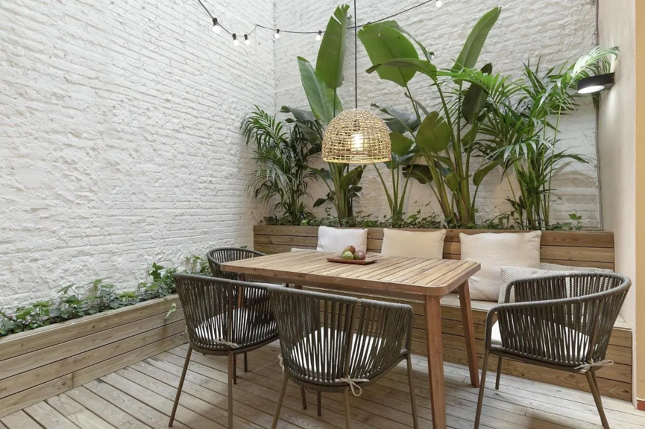 Ola Living Calabria Apartment Barcelona