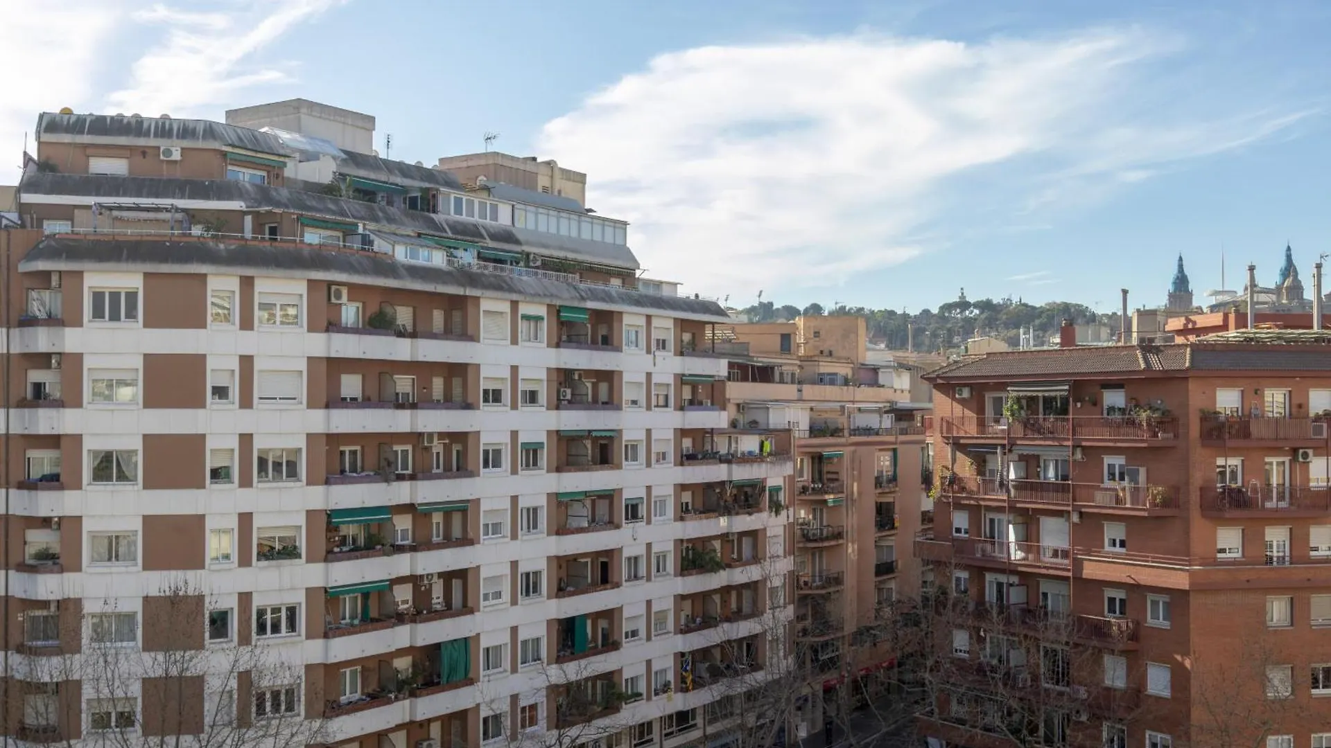 Ola Living Calabria Apartment Barcelona